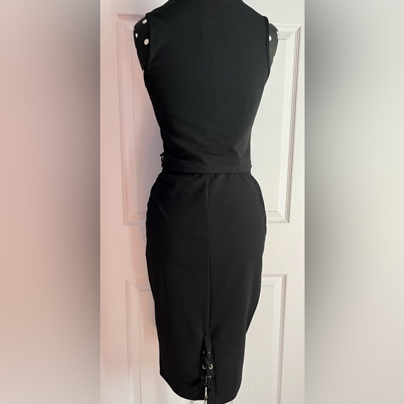 NWOT crop top and midi skirt set - Picture 2 of 11